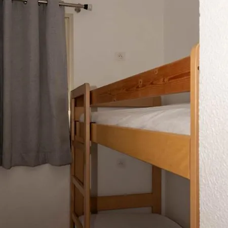 T2 Au Lavandou Pour 4, Proche Plage, Climatisation, Parking Prive - Fr-1-803-66 *