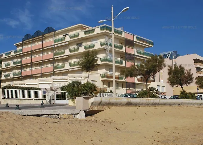 T2 Au Lavandou Pour 4, Proche Plage, Climatisation, Parking Prive - Fr-1-803-66 Apartamento