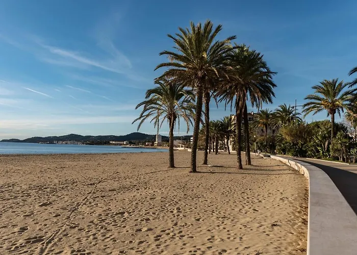 T2 Au Lavandou Pour 4, Proche Plage, Climatisation, Parking Prive - Fr-1-803-66 Apartamento Le Lavandou